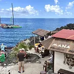 Endless Blue By Deihu Experiences Apartman